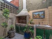 VENTA Casa 4 ambientes con garage y patio Ramos Mejía