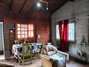 Venta Casa 4 ambientes con jardín Sta Rosa de Lima