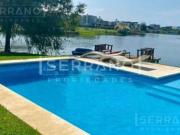 Venta Casa 4 ambientes con pileta a la laguna en el...