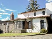 VENTA CASA 4 AMBIENTES CON PILETA Y GARAGE QUINCHO