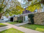 VENTA CASA 4 AMBIENTES CON PISCINA APTA CREDITO