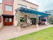 VENTA CASA 4 AMBIENTES CON PISCINA ARENAS DEL SUR