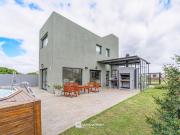 Venta Casa 4 ambientes Conteiner Acantilados