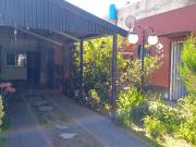 VENTA CASA 4 AMBIENTES + DEPTO EN BERAZATEGUI