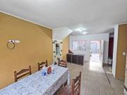 VENTA CASA 4 AMBIENTES EN VILLA ADELINA