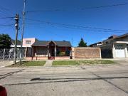 VENTA CASA 4 AMBIENTES EN VILLA ESPAÑA