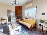 Venta casa 4 ambientes Quilmes con patio, cochera