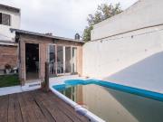 VENTA CASA 4 DOR con local Barrio 20 de JUNIO CBA