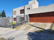 VENTA CASA 4 DORM ALTOS DE VILLA CABRERA