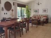 Venta Casa 4 dorm Villa Allende patio y terraza