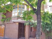 Venta casa 4 dormitorios Amplio Jardín Rosario