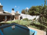 Venta casa 4 dormitorios con cochera y pileta Apta Credito