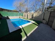 Venta casa 4 dormitorios con pileta zona sur