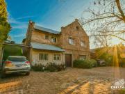 Venta Casa 4 dormitorios Country Carlos Pellegrini,...