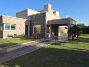 Venta Casa 4 dormitorios Country Los Mimbres