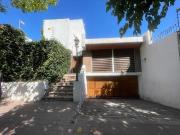 VENTA CASA 4 DORMITORIOS GOGOY CRUZ