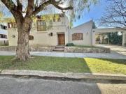 Venta casa 4 habitaciones con pileta Mendoza