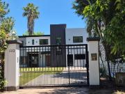 VENTA CASA 4AMB PILETA PERMUTA A CREDITBELLA VISTA