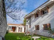 VENTA CASA 4D 3B COCH PQE PIL CERRO DE LAS ROSAS