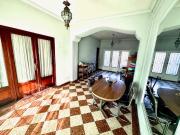 VENTA CASA 5 AMB 2 PLANTAS GRAN JARDÍN MATADEROS