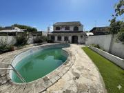 Venta Casa 5 amb Castelar con Quincho y piscina