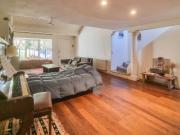 Venta casa 5 amb. con jardín y pileta en Beccar