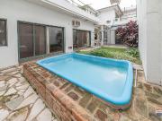 Casa 5 amb venta Mataderos con quincho y pileta