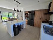 VENTA CASA 5 AMB C/PISCINA B. LOS ARCES, PILAR