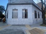 Venta Casa 5 amb. en esquina Gran terraza Se acepta...