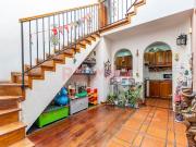 Venta CASA 5 amb, Flores, con Cochera y Terraza