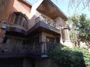 VENTA CASA 5 AMB./ JARDIN/ COCHERAS S. A. DE PADUA