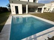 Venta Casa 5 Amb – Lagos de Canning – Piscina y Galería