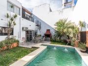 Venta casa 5 amb. Mataderos, Barrio Naon. Pileta