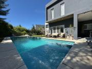 VENTA CASA 5 AMB PILETA BARRIO BARBARITAS HIDROM