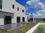 Venta, Casa, 5 ambientes, 4 Cocheras, Galería, Parrilla,...