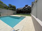 VENTA | CASA | 5 AMBIENTES | 4 COCHERAS | PILETA