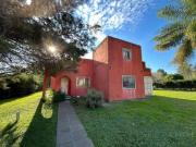 Venta. Casa 5 ambientes. Apta credito. Parque...