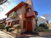 VENTA • CASA • 5 AMBIENTES • BARRIO NAON • MATADEROS