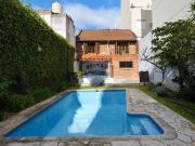 VENTA CASA 5 AMBIENTES C/ PILETA/PARRILLA/COCHERAS