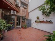 VENTA CASA 5 AMBIENTES COLEGIALES
