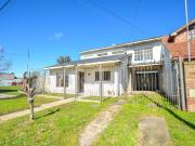 VENTA CASA 5 AMBIENTES CON COCHERA DOBLE