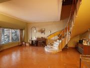 Venta Casa 5 ambientes con cochera Liniers