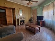 VENTA CASA 5 AMBIENTES CON COCHERA REM. ESCALADA