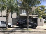 Venta casa 5 ambientes con cochera y patio en Devoto!