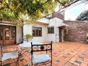 Venta Casa 5 Ambientes con Parque, Piscina y Garaje Apto...