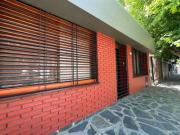 VENTA CASA 5 AMBIENTES CON QUINCHO Y PATIO. APTO CREDITO