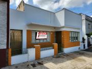 VENTA CASA 5 AMBIENTES CON TERRAZA, QUINCHO Y JARDIN....