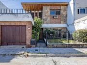 VENTA CASA 5 AMBIENTES EN MORON NORTE