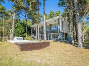 Venta Casa 5 Ambientes Frente al Lago Villarobles