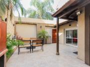 Venta casa 5 ambientes Liniers cochera y patio